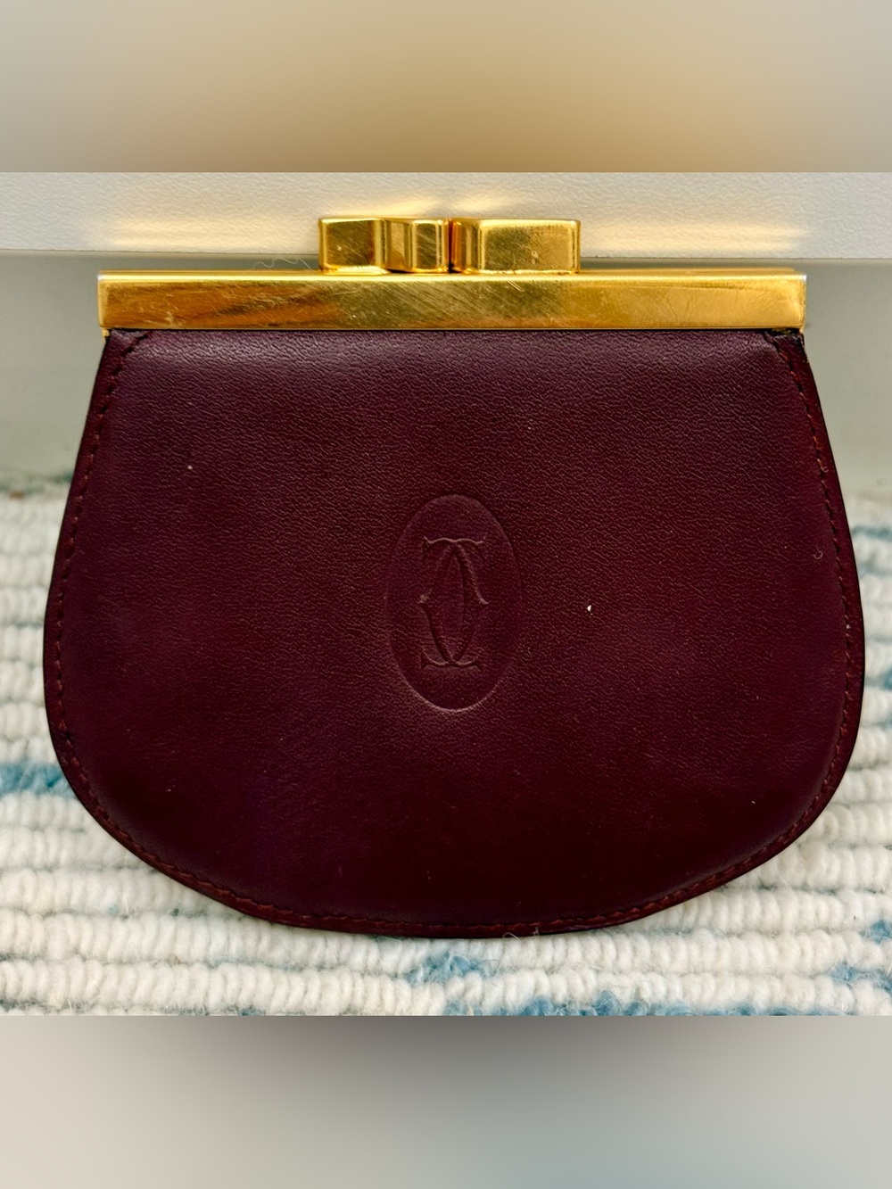 CARTIER Vintage Retro Quiet Luxury Bordeaux Leather Double Kiss-Lock Coin Purse